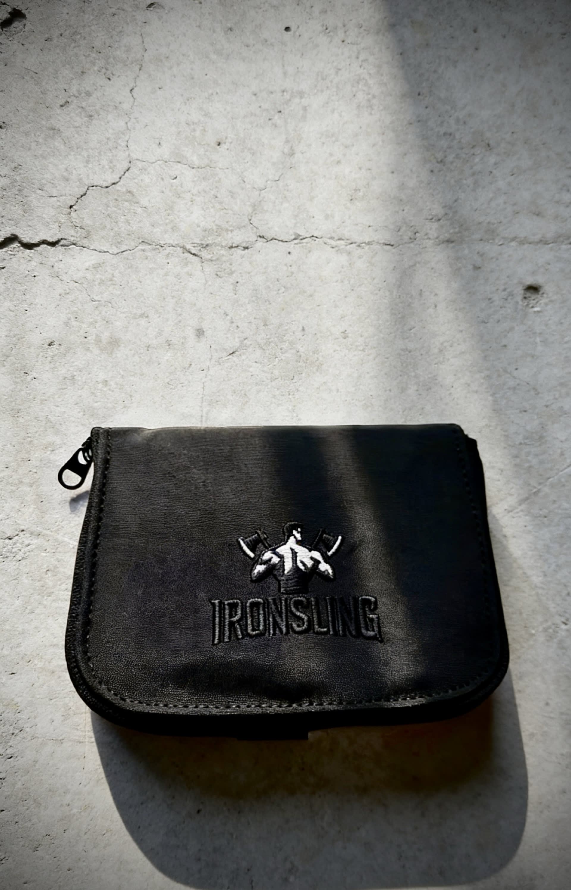 IRONSLING 001, first foldable and attachable gym bag - image 1